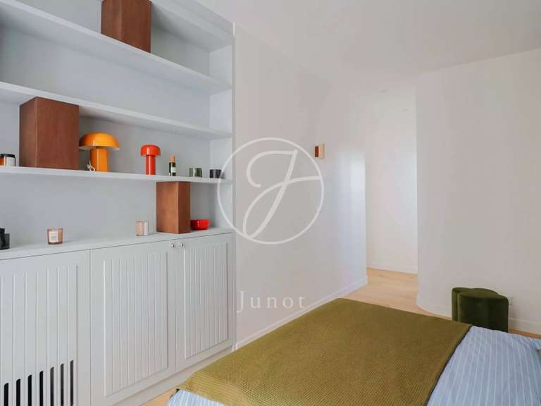 Apartment Paris 9e - 3 bedrooms - 97m²
