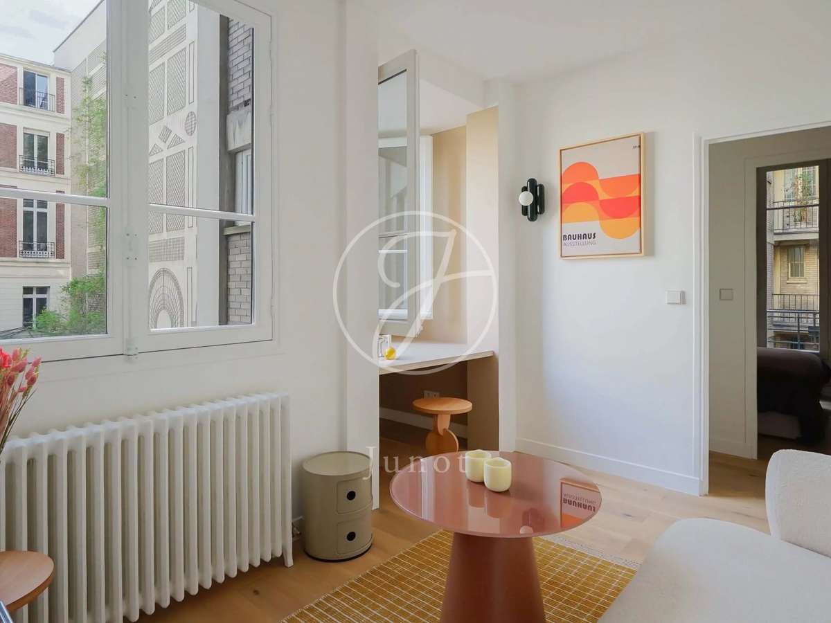 Apartment Paris 9e