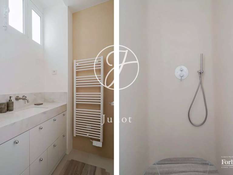 Appartement Paris 9e - 3 chambres - 97m²