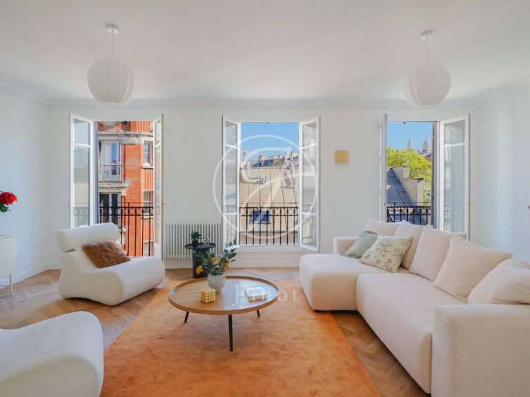 Apartment Paris 9e - 3 bedrooms - 124m²
