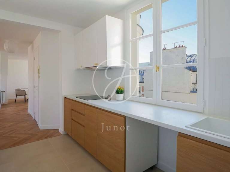 Apartment Paris 9e - 3 bedrooms - 124m²