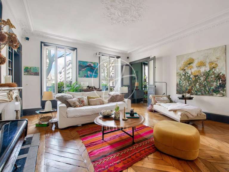 Appartement Paris 9e - 4 chambres - 123m²