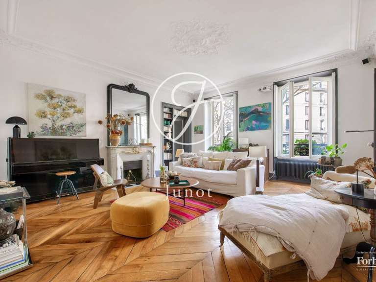 Appartement Paris 9e - 4 chambres - 123m²