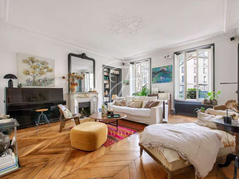 Appartement Paris 9e - 4 chambres - 123m²