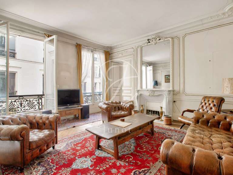 Appartement Paris 9e - 3 chambres - 141m²