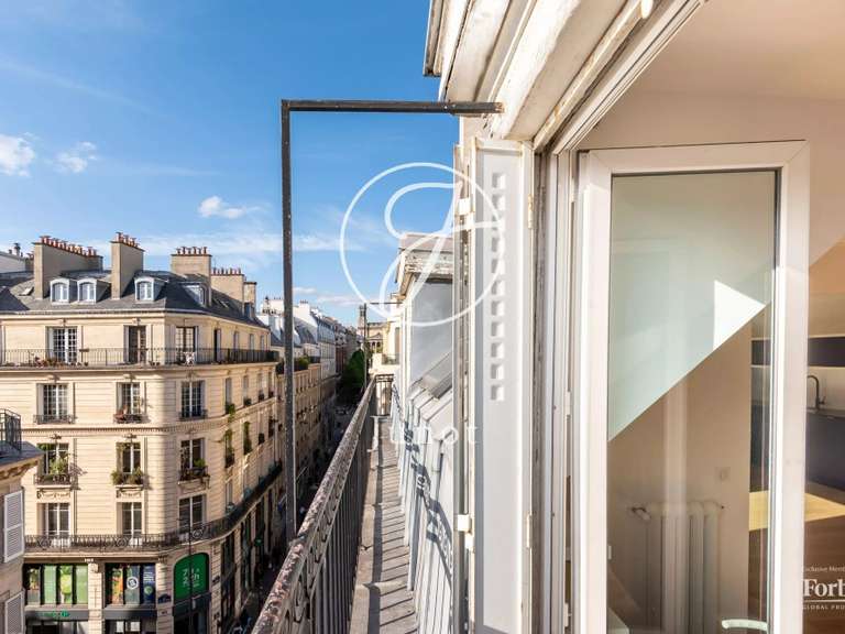 Appartement Paris 9e - 3 chambres - 108m²