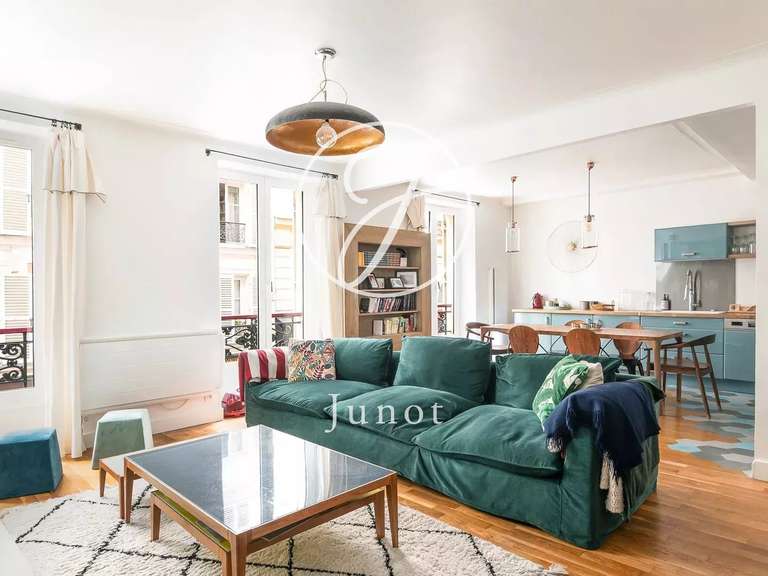 Appartement Paris 9e - 3 chambres - 98m²