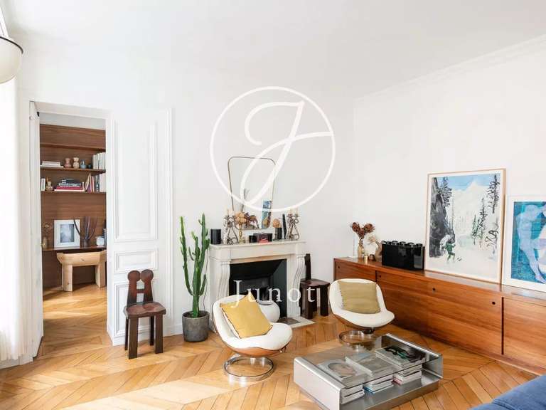 Appartement Paris 9e - 2 chambres - 74m²
