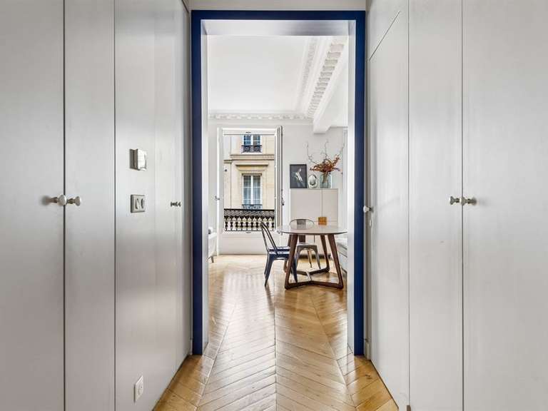 Appartement Paris 9e - 3 chambres - 152m²