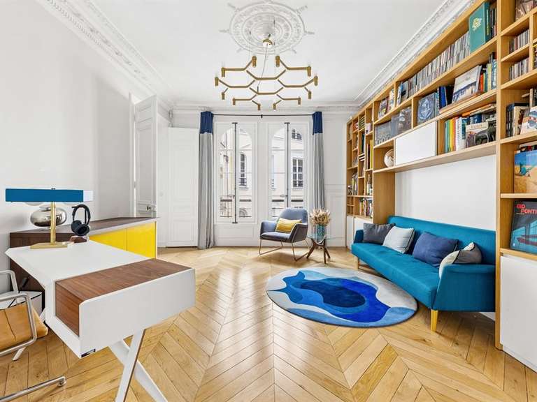 Appartement Paris 9e - 3 chambres - 152m²