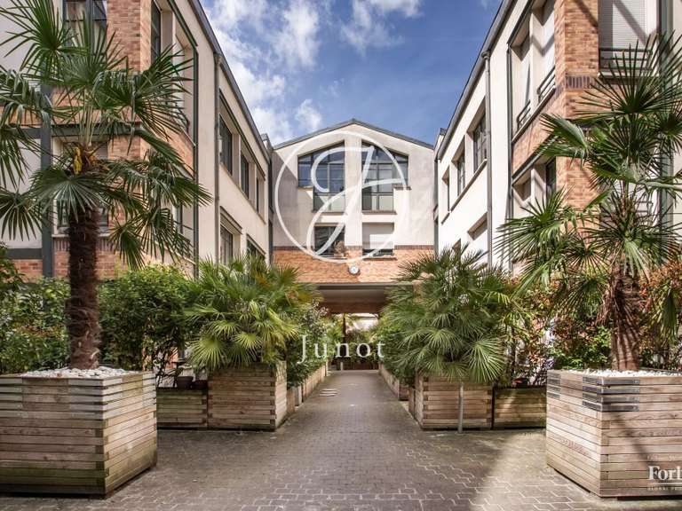 Appartement Paris 9e - 4 chambres - 159m²