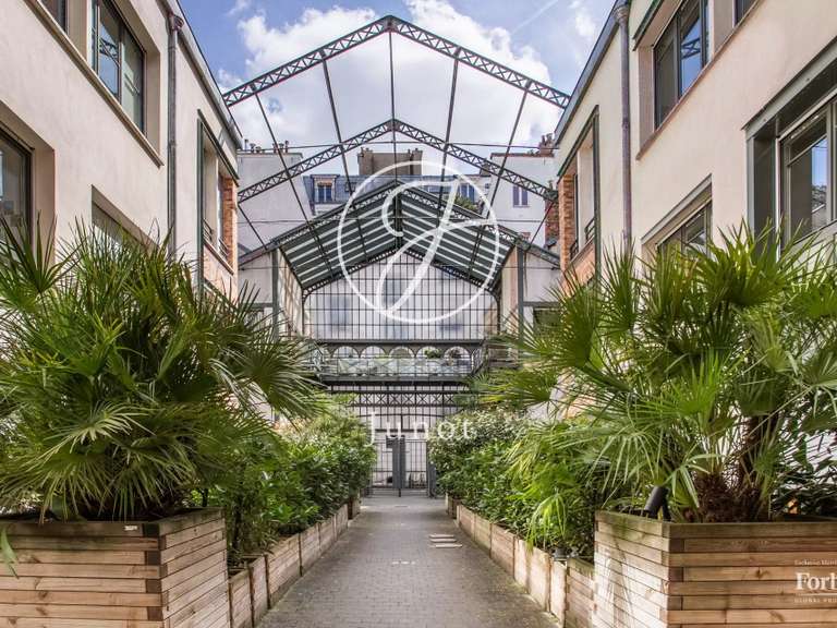 Appartement Paris 9e - 4 chambres - 159m²