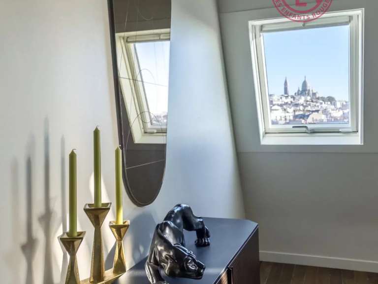Appartement Paris 9e - 2 chambres - 132m²