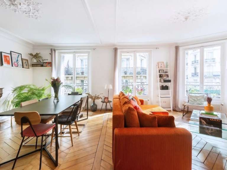 Appartement Paris 9e - 3 chambres - 106m²