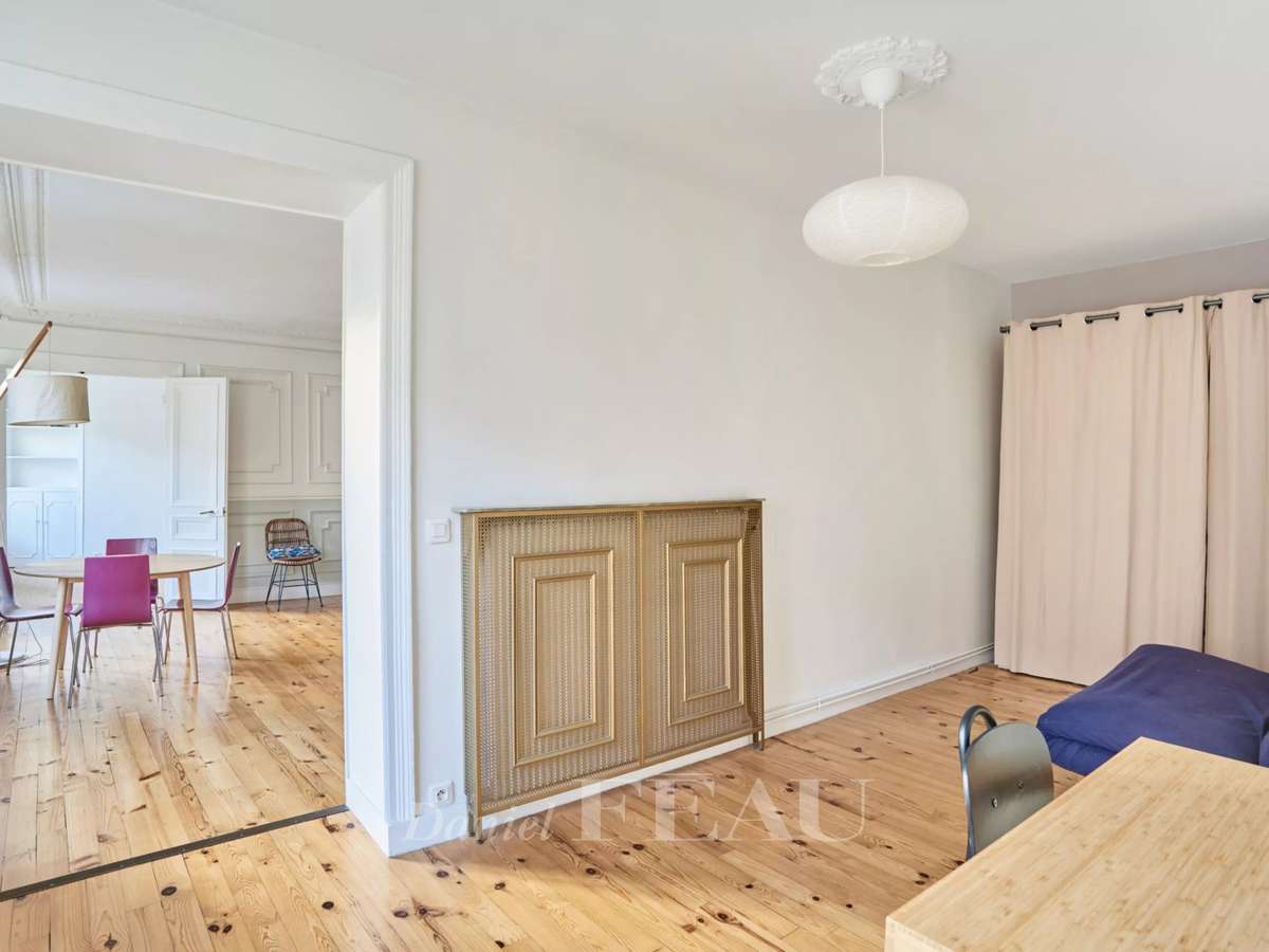 Apartment Paris 9e
