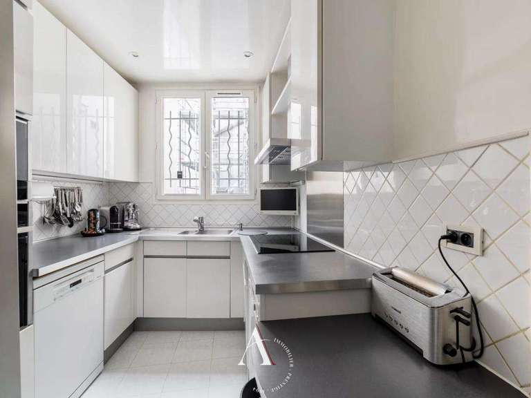 Appartement Paris 9e - 3 chambres