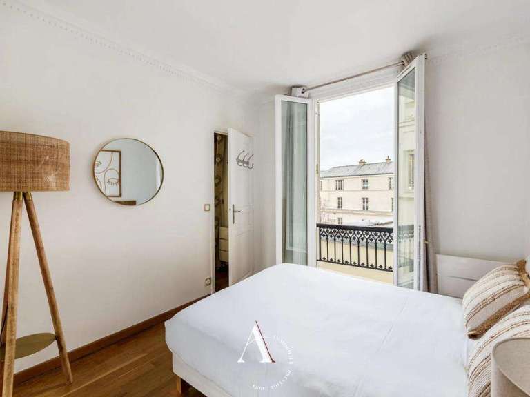 Appartement Paris 9e - 3 chambres