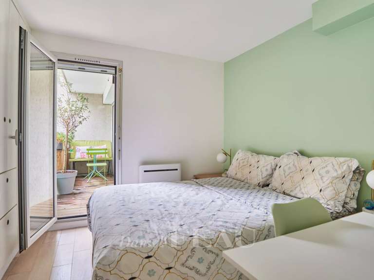 Appartement Paris 9e - 3 chambres - 84m²