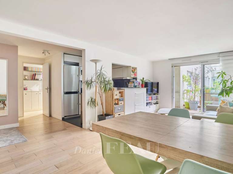 Appartement Paris 9e - 3 chambres - 84m²