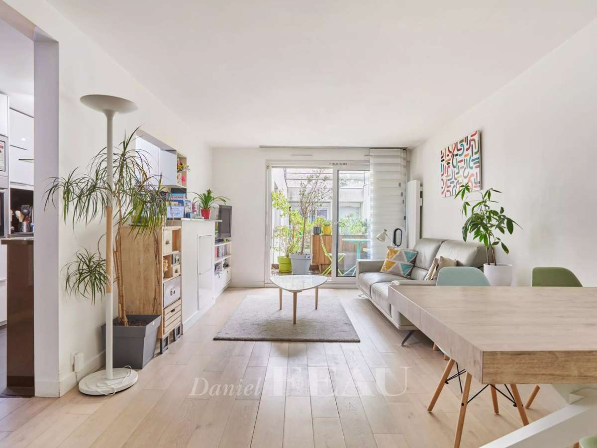 Apartment Paris 9e