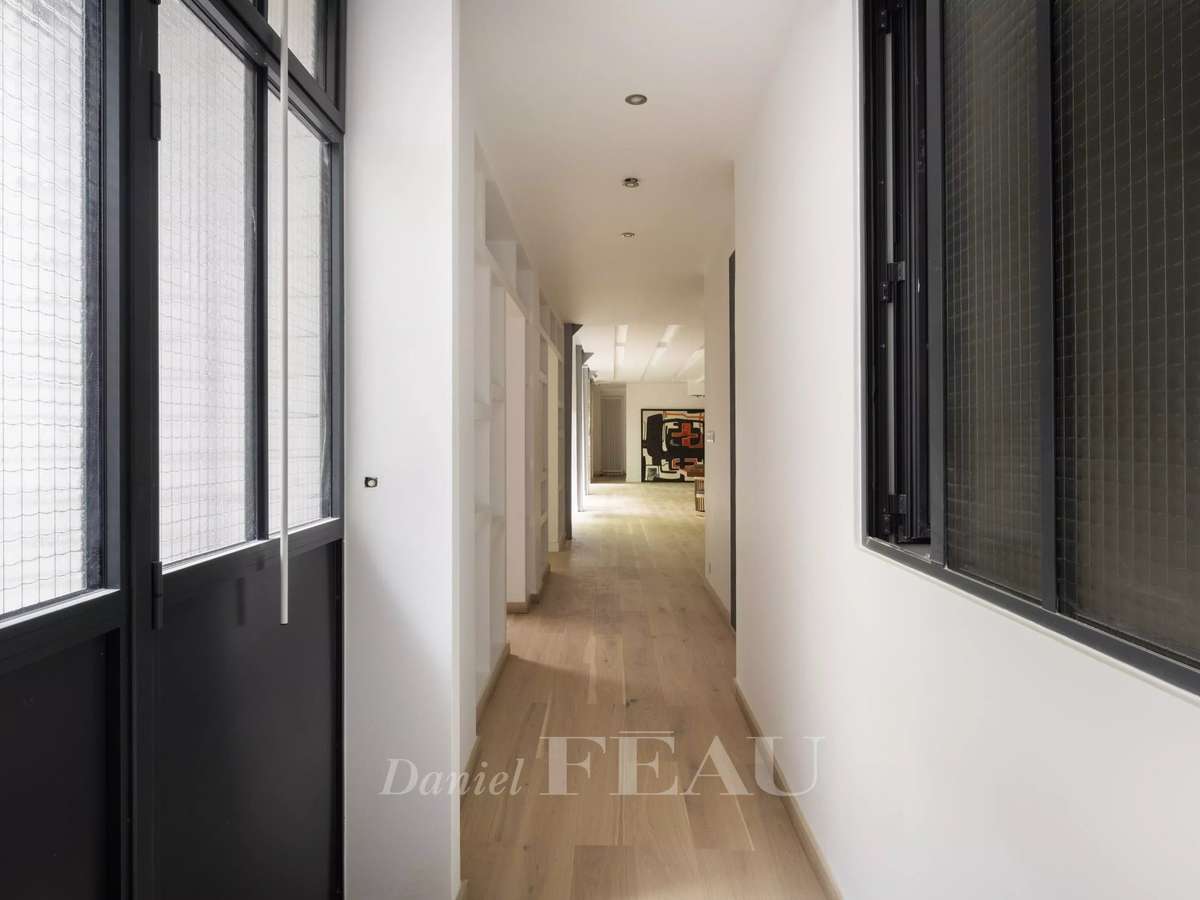 Apartment Paris 9e