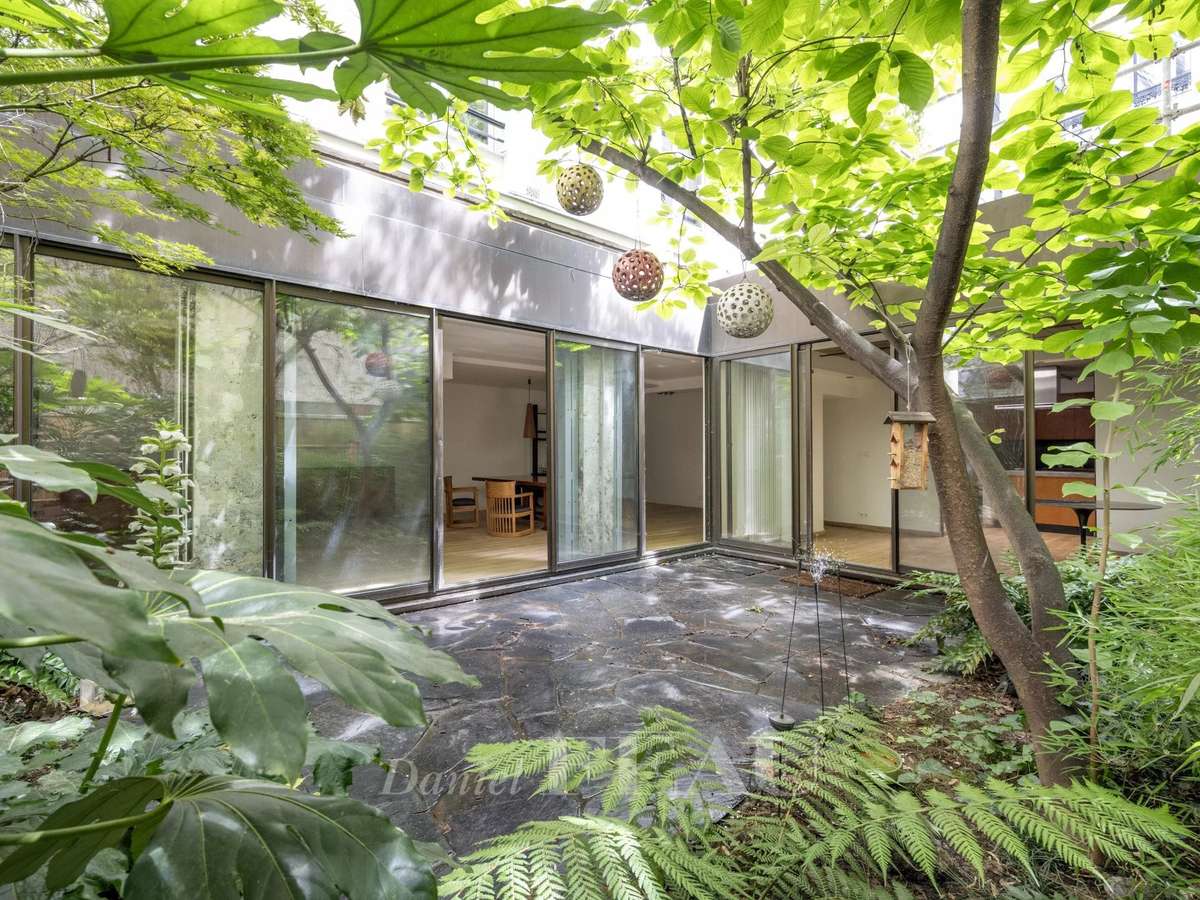 Apartment Paris 9e