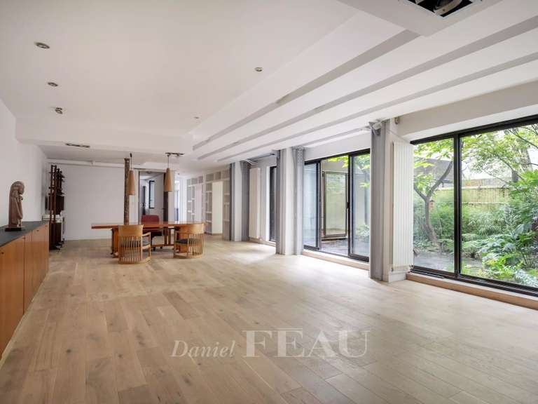 Appartement Paris 9e - 3 chambres - 275m²