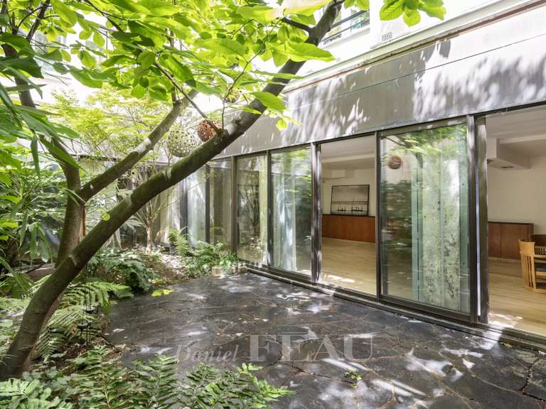 Appartement Paris 9e - 3 chambres - 275m²