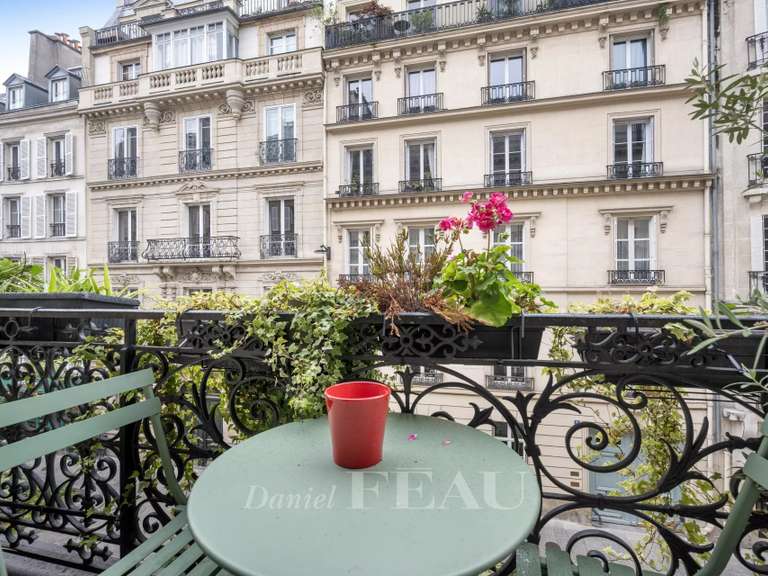 Appartement Paris 9e - 3 chambres - 192m²