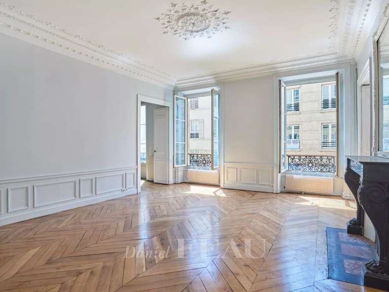 Appartement Paris 9e - 4 chambres - 144m²