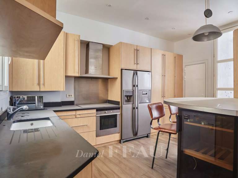Appartement Paris 9e - 4 chambres - 144m²