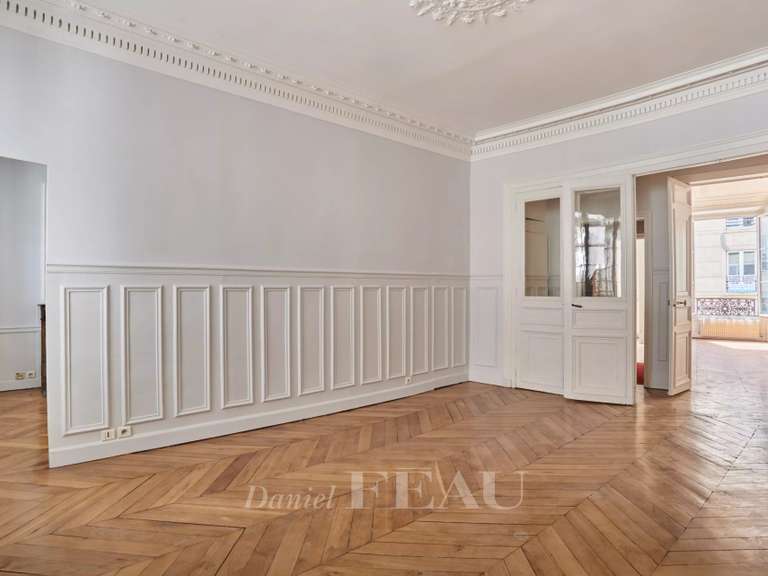 Appartement Paris 9e - 4 chambres - 144m²