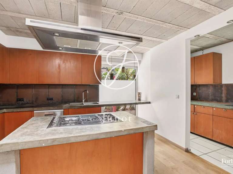 Appartement Paris 9e - 3 chambres - 210m²