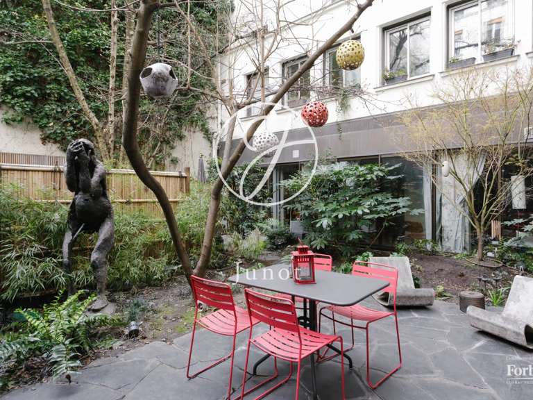 Appartement Paris 9e - 3 chambres - 210m²
