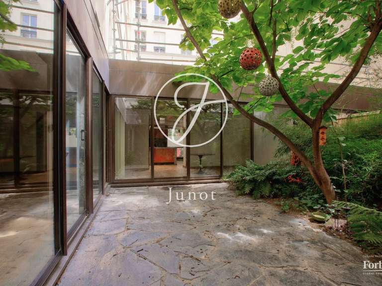 Appartement Paris 9e - 3 chambres - 210m²