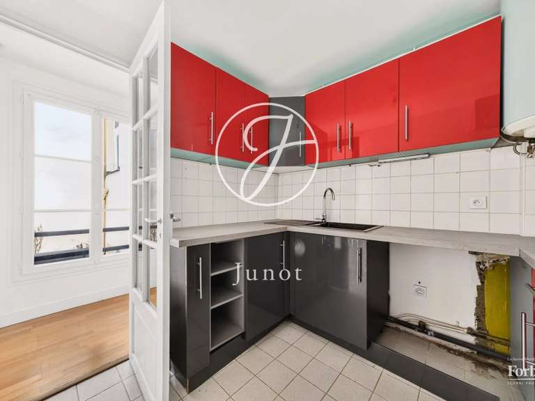 Appartement Paris 9e - 3 chambres - 83m²