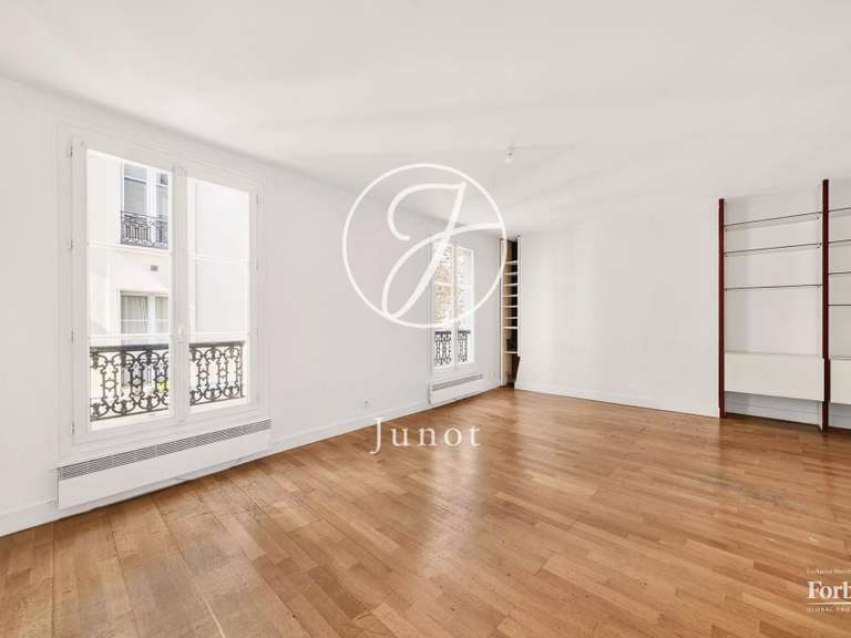 Appartement Paris 9e - 3 chambres - 83m²