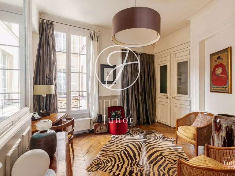 Appartement Paris 9e - 3 chambres - 142m²