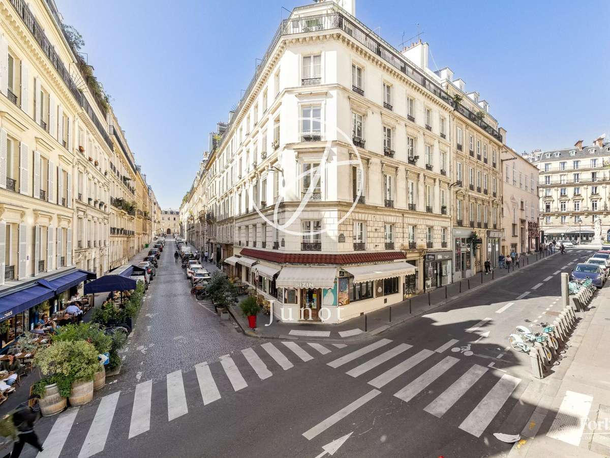Apartment Paris 9e