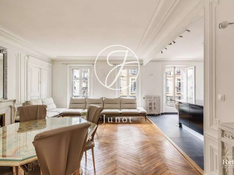 Appartement Paris 9e - 3 chambres - 153m²
