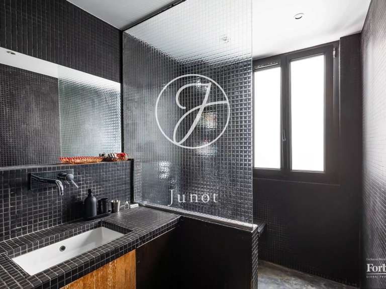 Appartement Paris 9e - 2 chambres - 90m²