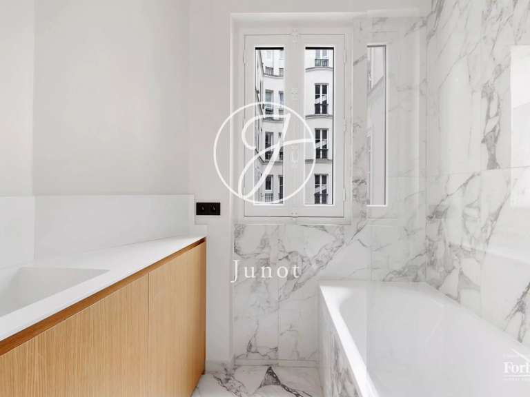Appartement Paris 9e - 3 chambres - 95m²