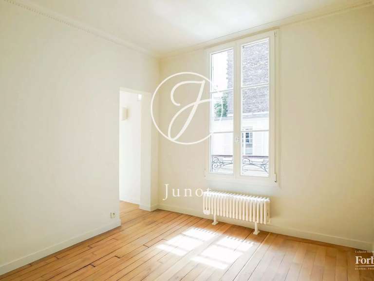 Appartement Paris 9e - 3 chambres - 95m²