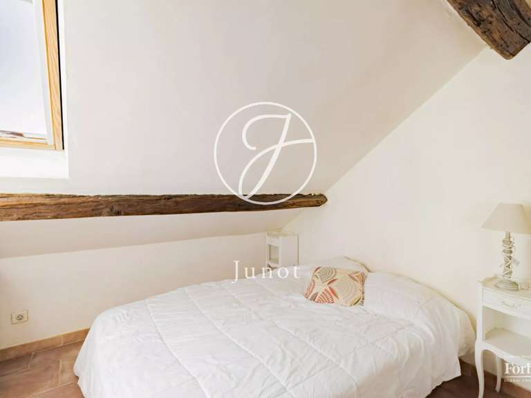 Appartement Paris 9e - 2 chambres - 63m²