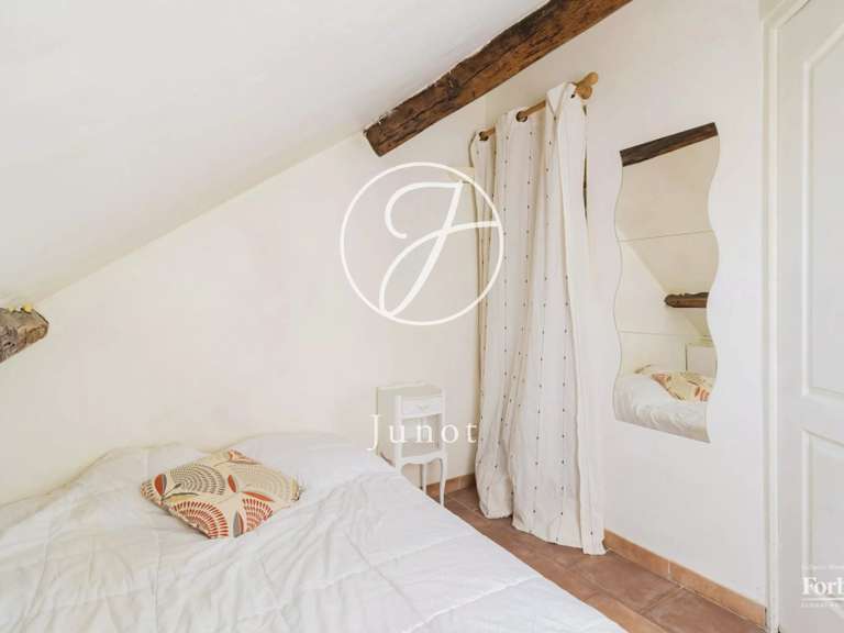 Appartement Paris 9e - 2 chambres - 63m²