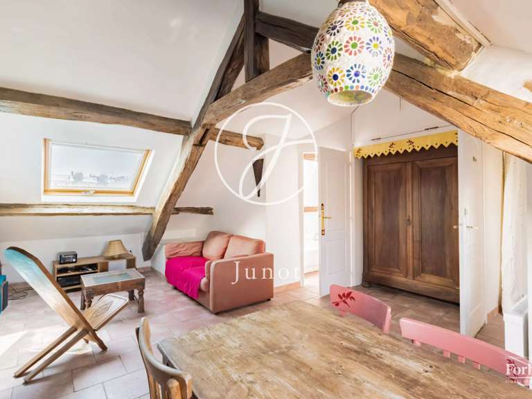 Appartement Paris 9e - 2 chambres - 63m²