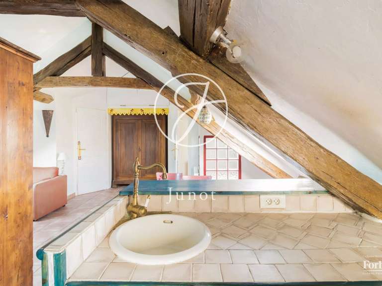 Appartement Paris 9e - 2 chambres - 63m²