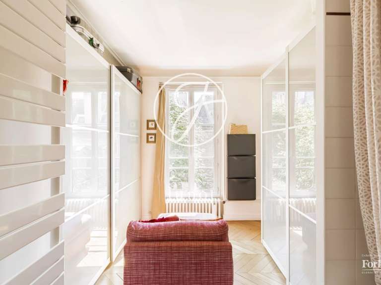 Appartement Paris 9e - 4 chambres - 132m²