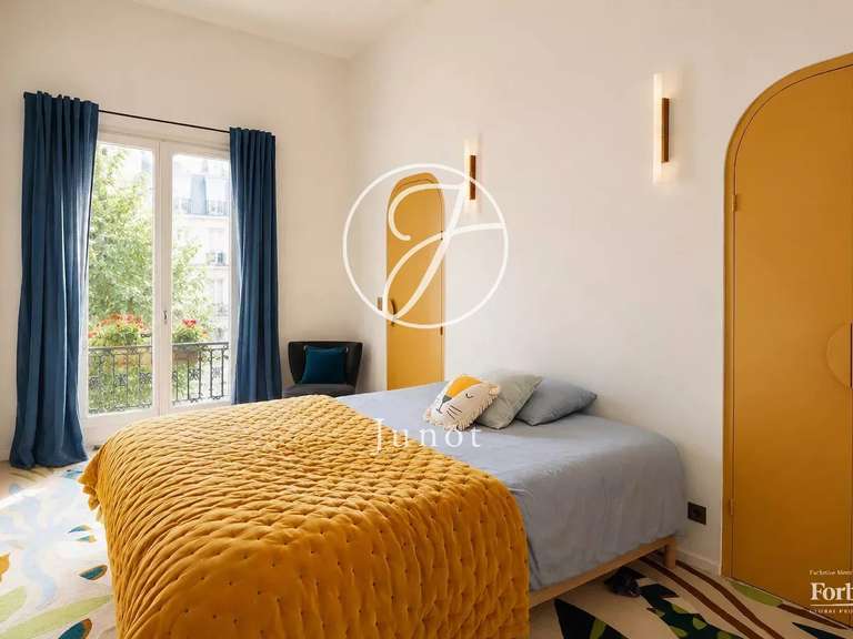 Appartement Paris 9e - 5 chambres - 229m²