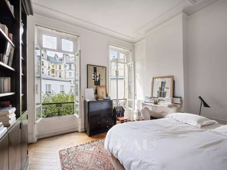 Appartement Paris 9e - 5 chambres - 239m²